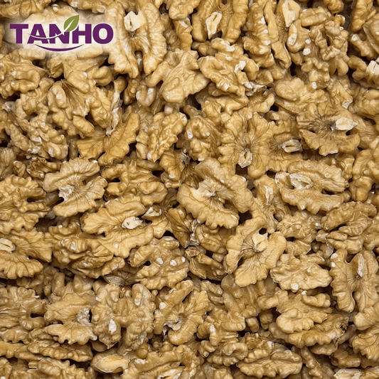 TANHO Nuts & Seeds Chilean Walnut Halves 10kg - 90% Extra Light Halves Chilean Walnut Halves 10kg - 90% Extra Light Halves